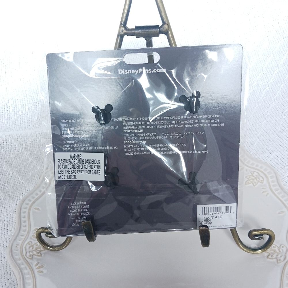 Disney Pins The Nightmare Before Christmas Pin Set - Picture 3 of 4